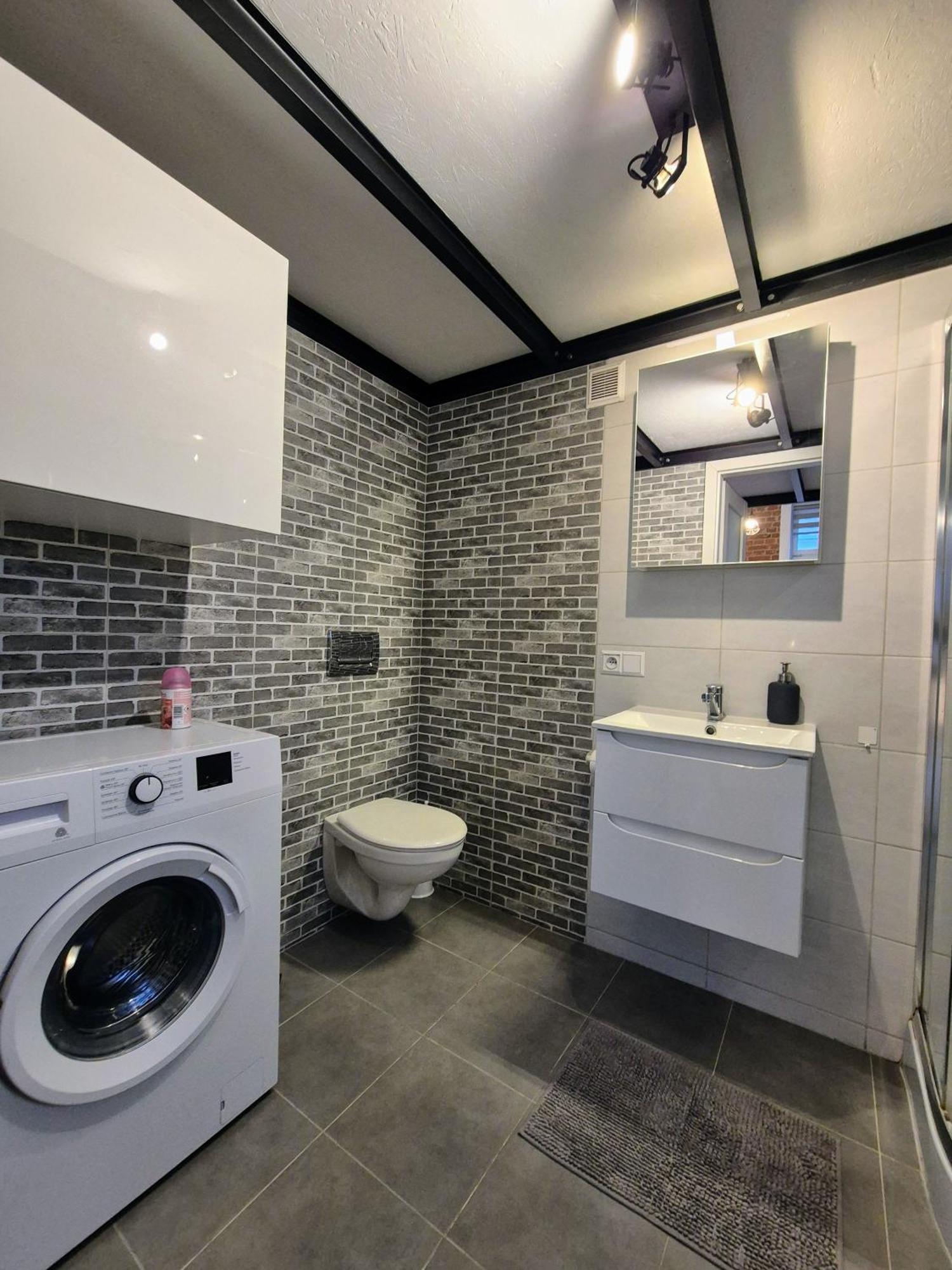 Klimatyczny Apartament W Magicznym Miejscu ウッチ エクステリア 写真