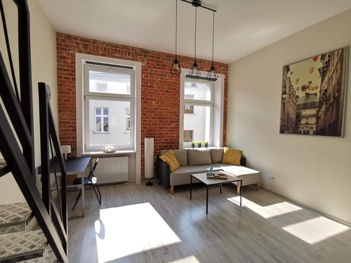 Klimatyczny Apartament W Magicznym Miejscu ウッチ エクステリア 写真